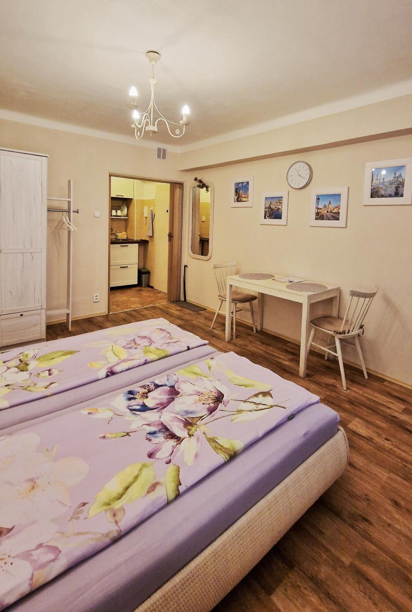 Veles Apartment Prague Extérieur photo